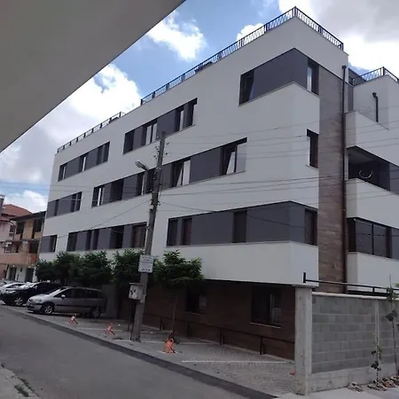 сарафово център *