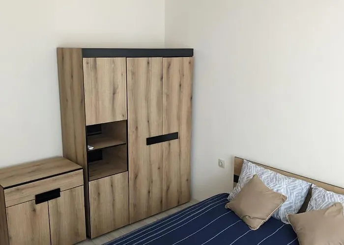 сарафово център